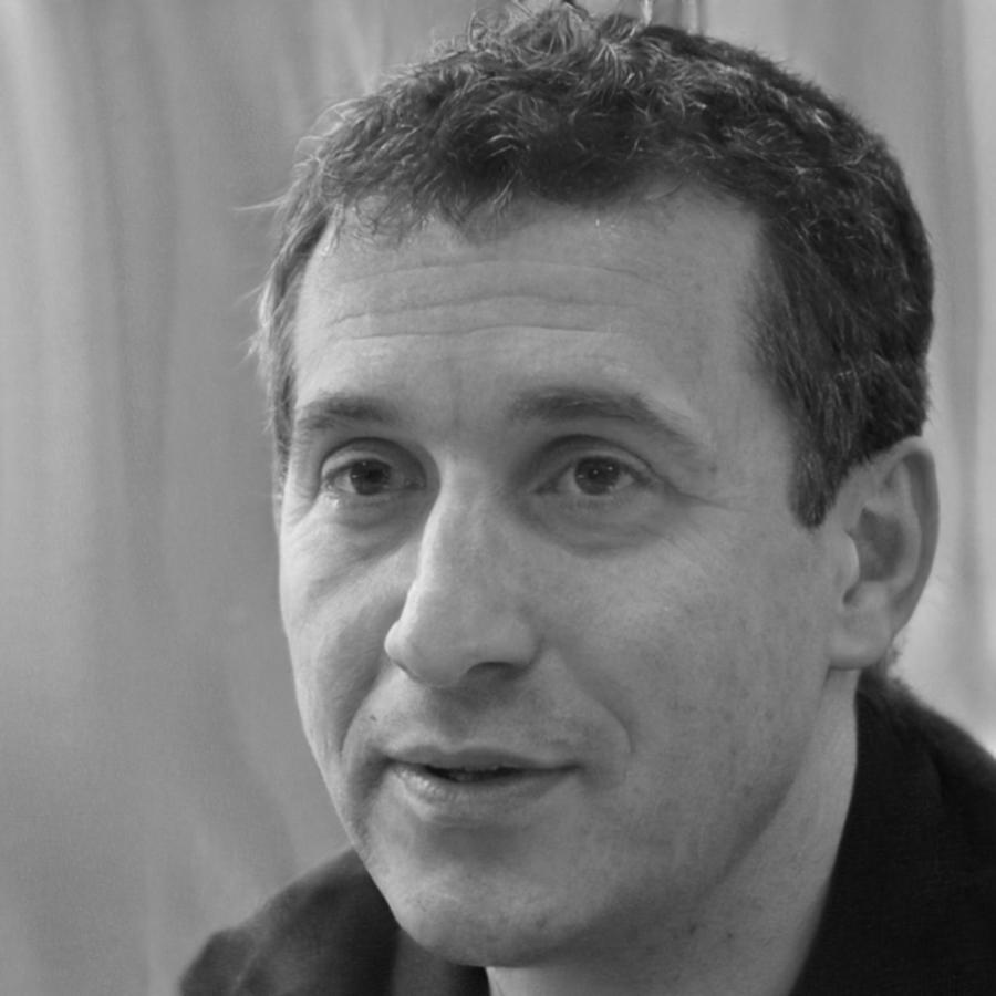 Dr Marcus Thornfield, Lead Economics Instructor